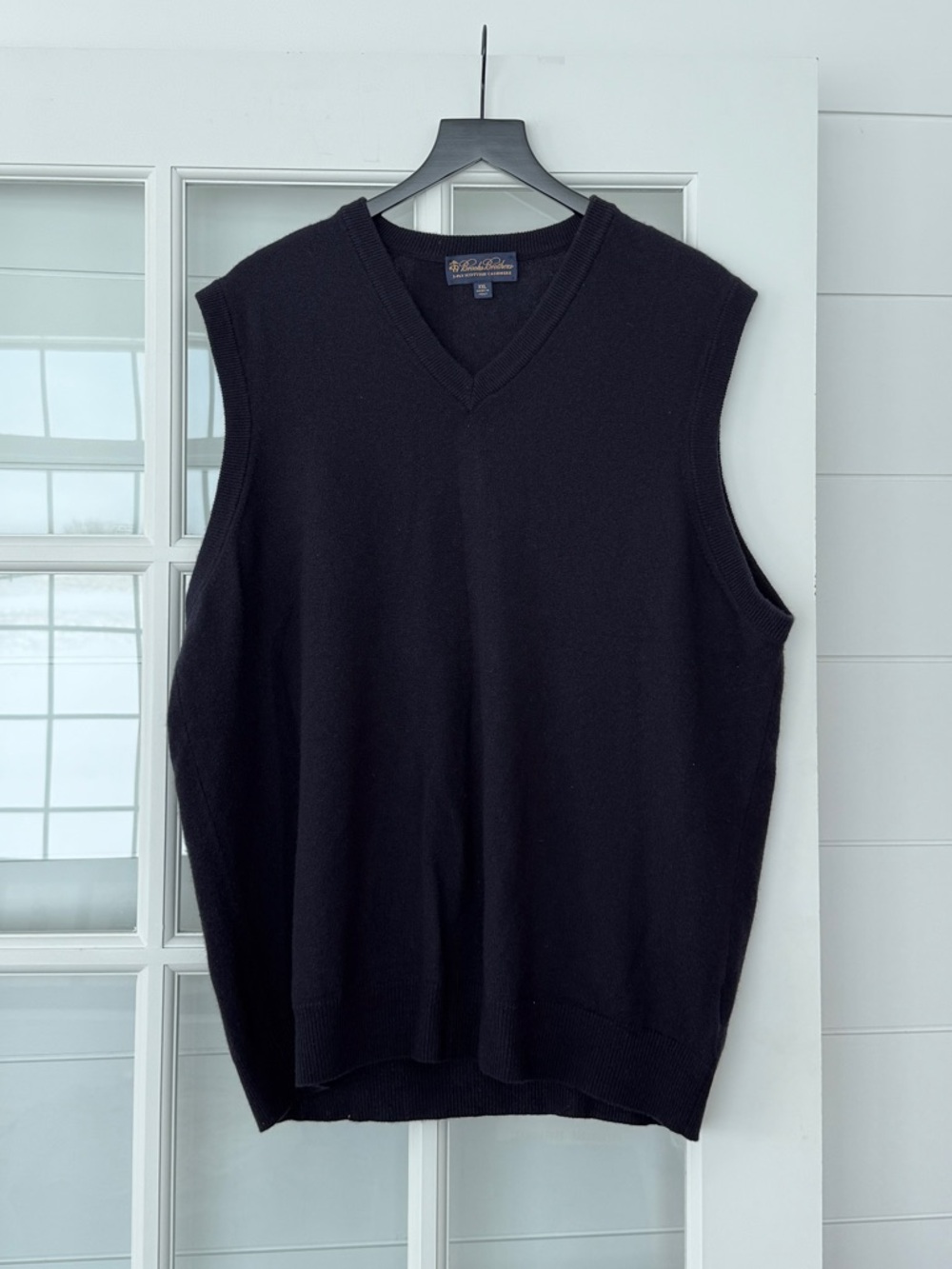 Brooks Brothers 100% Cashmere Navy V-Neck Sweater Vest